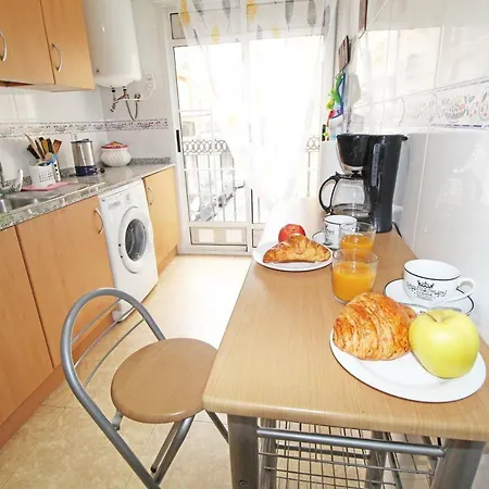 Apartman Super Centrico, Luminoso, Amplio, Terrazas Y Patio Alicante