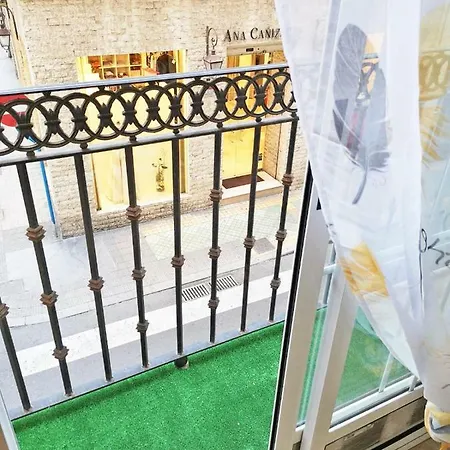 Apartmán Super Centrico, Luminoso, Amplio, Terrazas Y Patio *